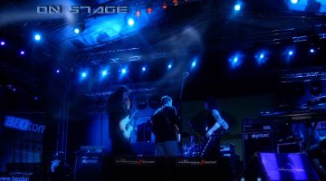 On Stagee